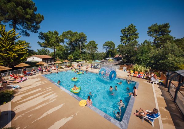 Camping Les Pins de La Coubre
