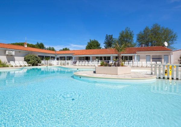 Camping Au Port-Punay
