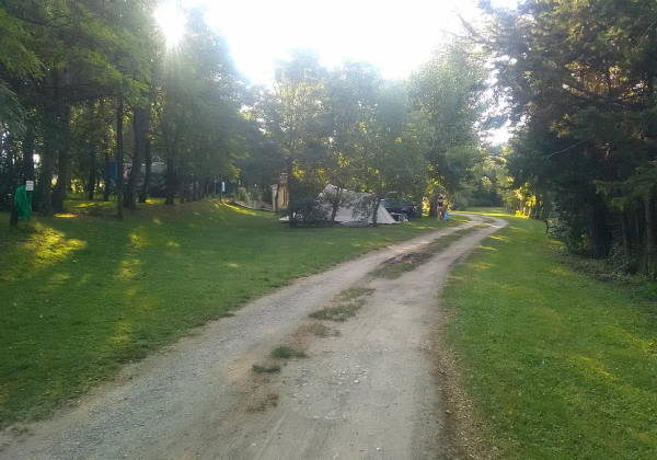 Camping Aire Naturelle Les Brugues