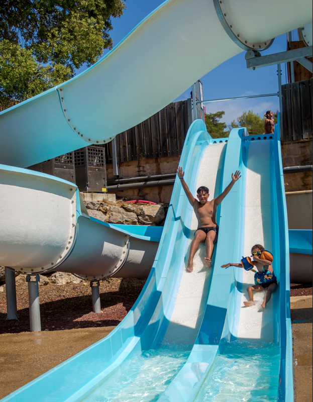 Camping La Pinède
