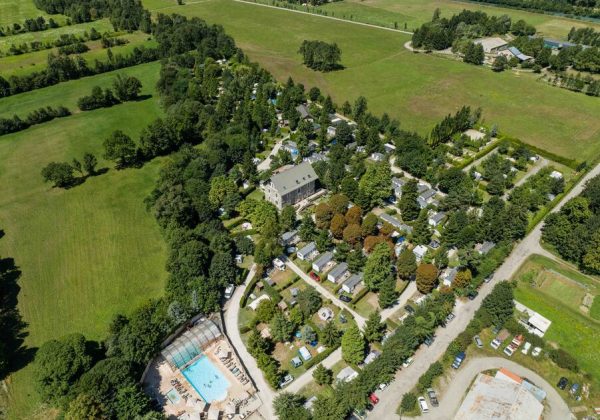 Camping Le Château de Rochetaillée