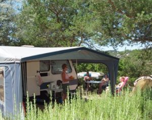 Piazzola Caravane / Camping-car