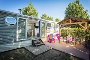 Mobilheim Tiki Hut Prestige — 3 Zimmer / 6 Personen